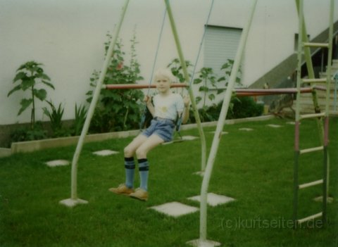 198x_Schaukel.jpg